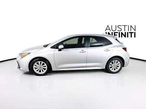 2025 Toyota Corolla Hatchback SE