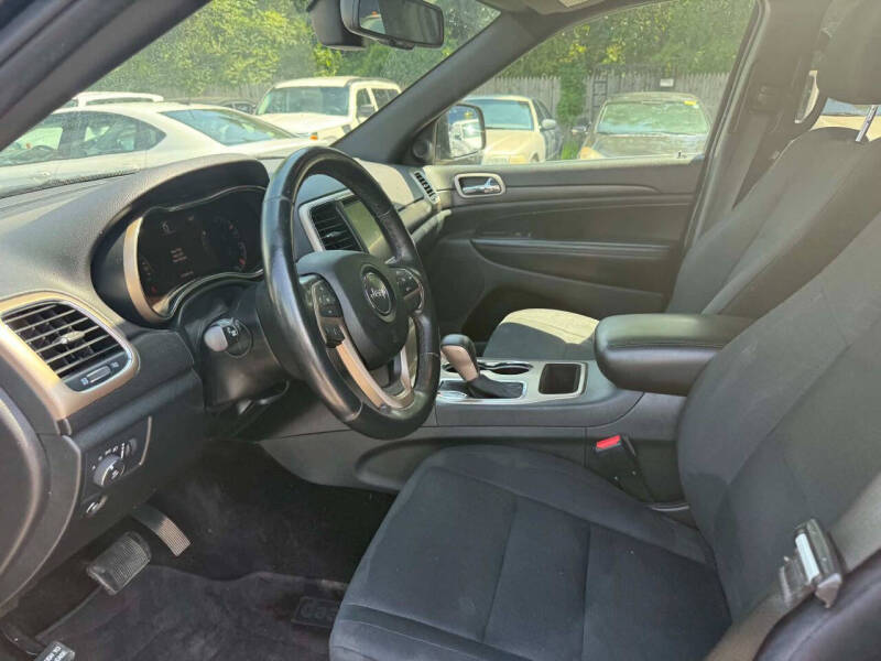 2016 Jeep Grand Cherokee Laredo