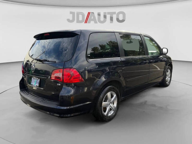 2010 Volkswagen Routan