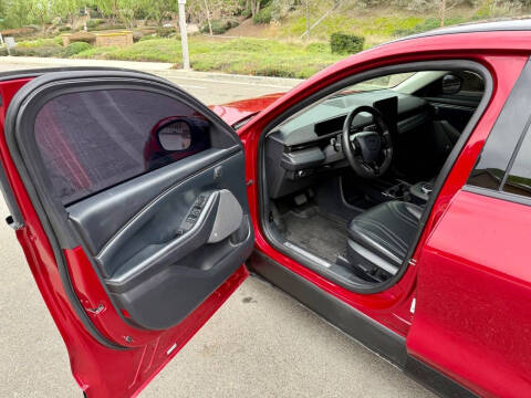 2021 Ford Mustang Mach-E Premium