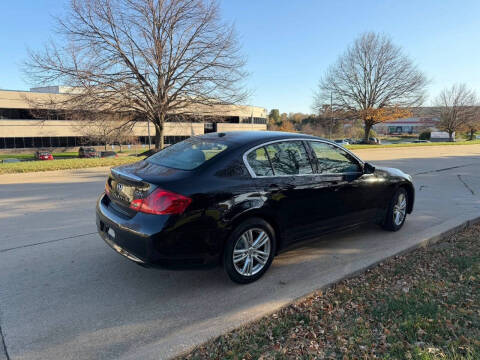 2011 Infiniti G25 Sedan x