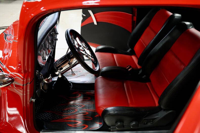 1934 Ford 3 Window Coupe