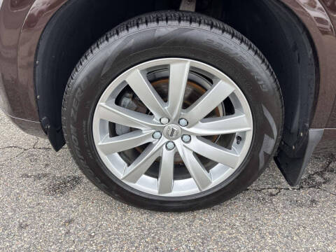 2018 Volvo XC90 T6 Momentum