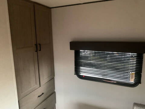 2021 FOR SALE!!    HIDEOUT M-28RKS