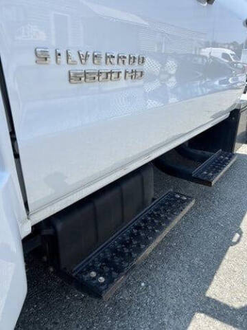 2020 Chevrolet Silverado 5500HD