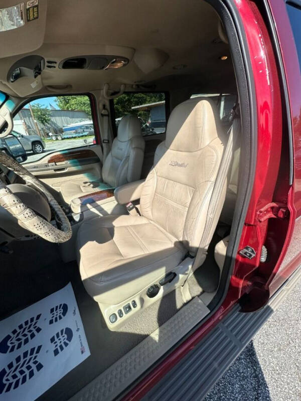 2000 Ford Excursion Limited photo 11