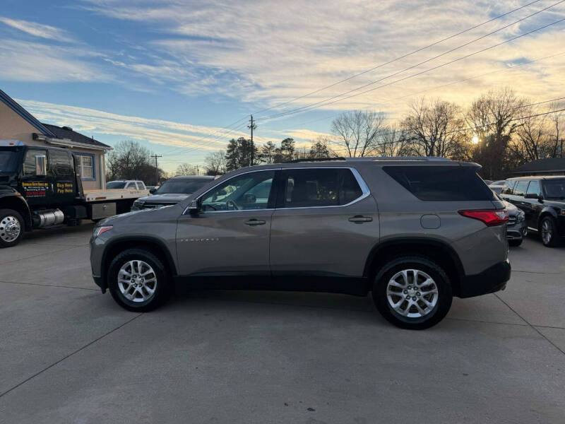 2018 Chevrolet Traverse LT Cloth