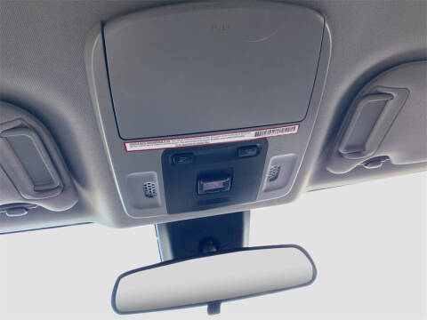 2021 Toyota Camry Hybrid LE