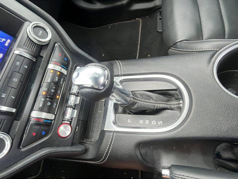 2021 Ford Mustang Mach 1