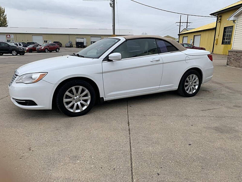 2012 Chrysler 200 Touring