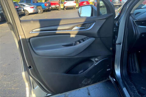 2021 Buick Enclave Essence