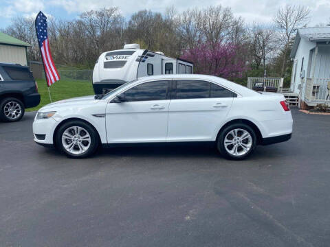 2015 Ford Taurus