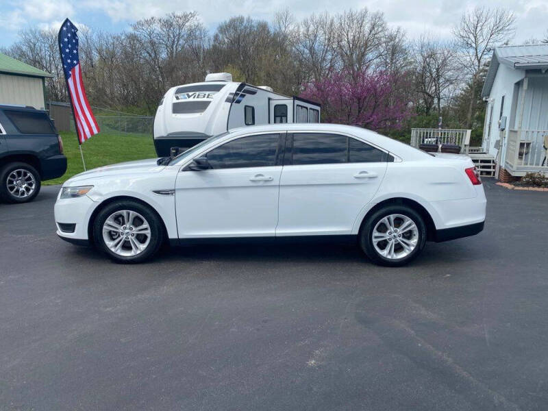 2015 Ford Taurus