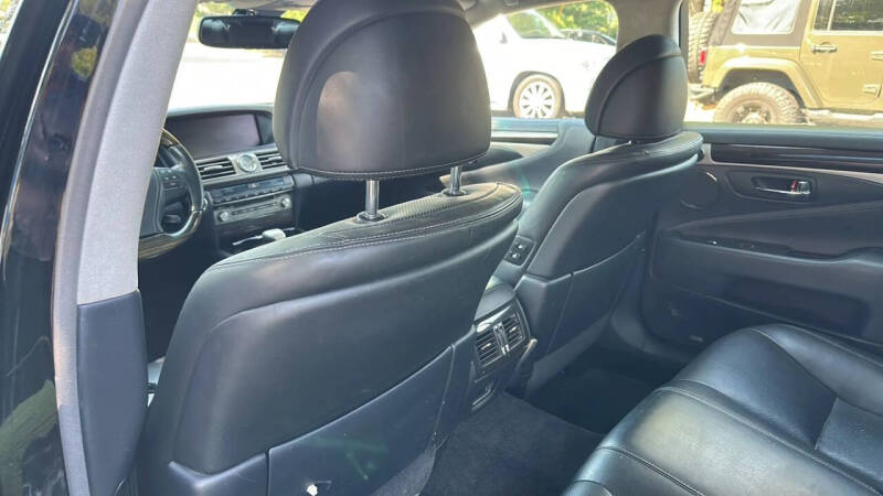 2014 Lexus LS 460