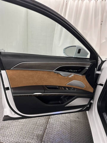 2021 Audi A8 L quattro 60 TFSI