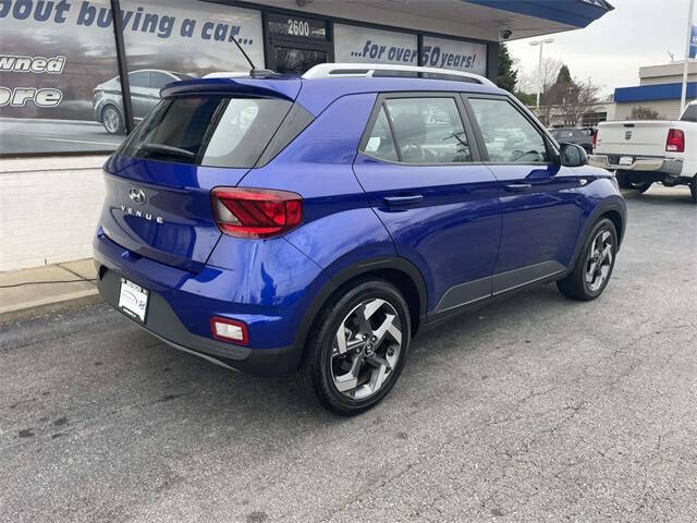 2024 Hyundai Venue SEL