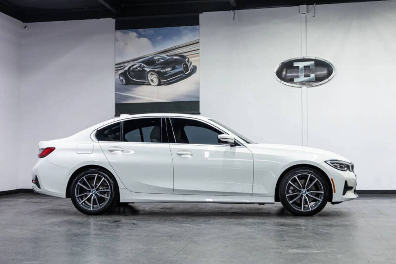 2019 BMW 3 Series 330i