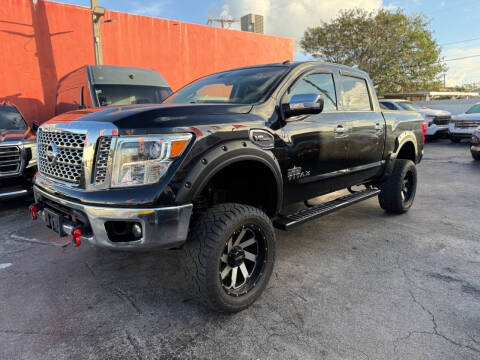 2017 Nissan Titan SL
