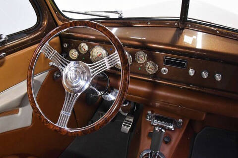1940 Ford Deluxe