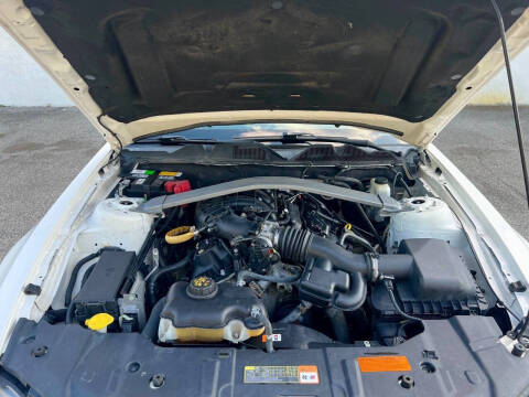 2013 Ford Mustang V6