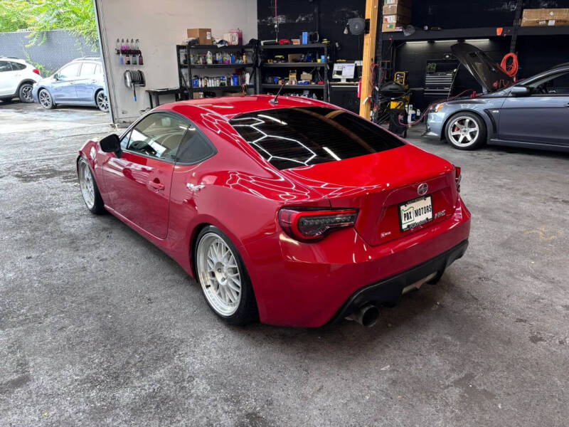 2013 Scion FR-S