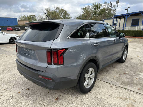 2023 Kia Sorento LX