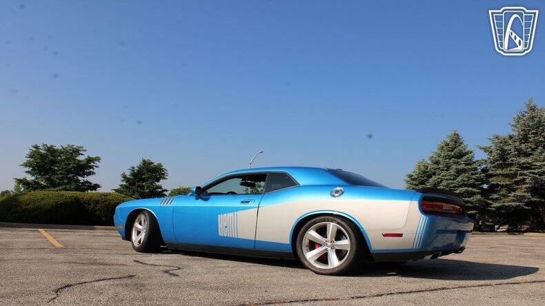 2010 Dodge Challenger SRT8