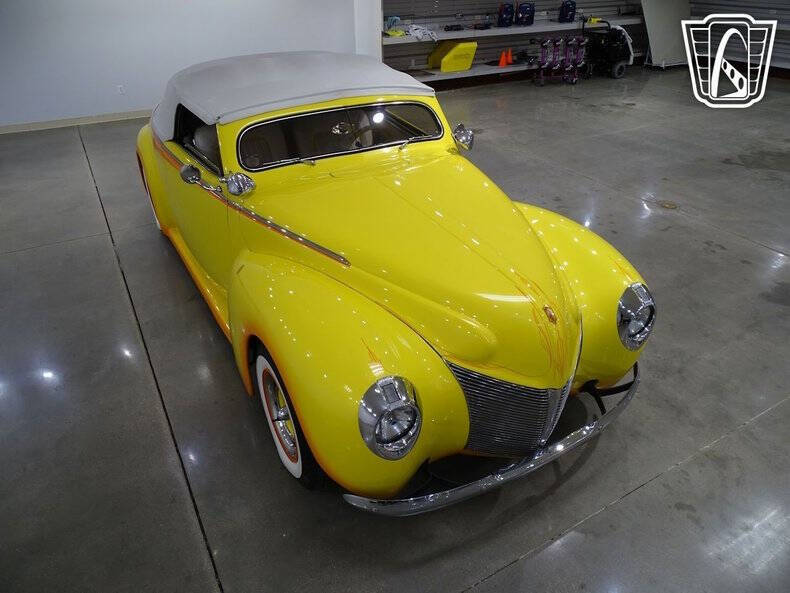 1940 Mercury Monterey