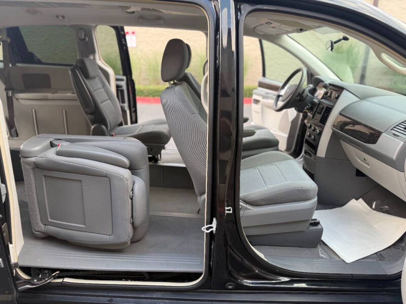 2010 Dodge Grand Caravan SXT