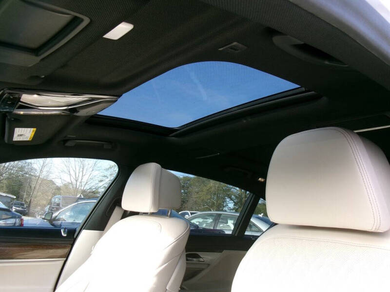 2018 BMW 7 Series 740i