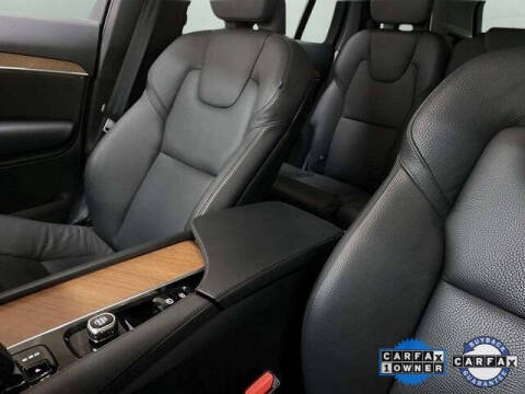 2025 Volvo XC90 B6 Plus Bright Theme 7P