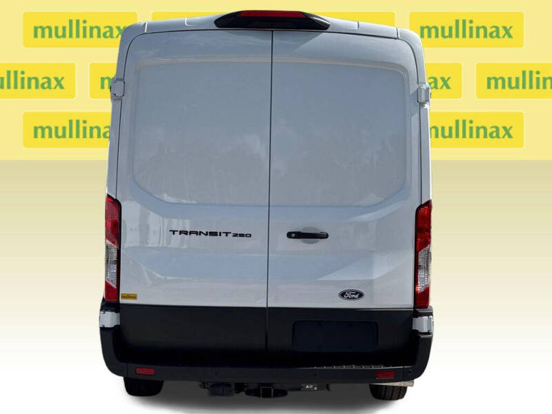 2026 Ford Transit 250