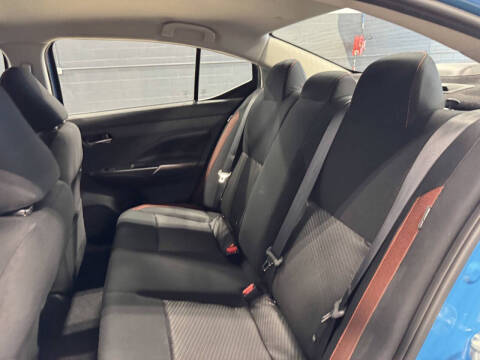 2025 Nissan Versa SR