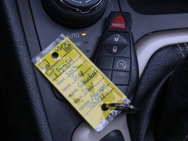 2015 Jeep Cherokee Sport