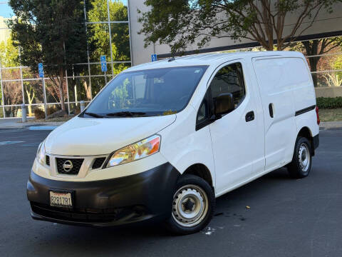 2015 Nissan NV200 SV