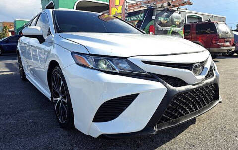 2018 Toyota Camry SE