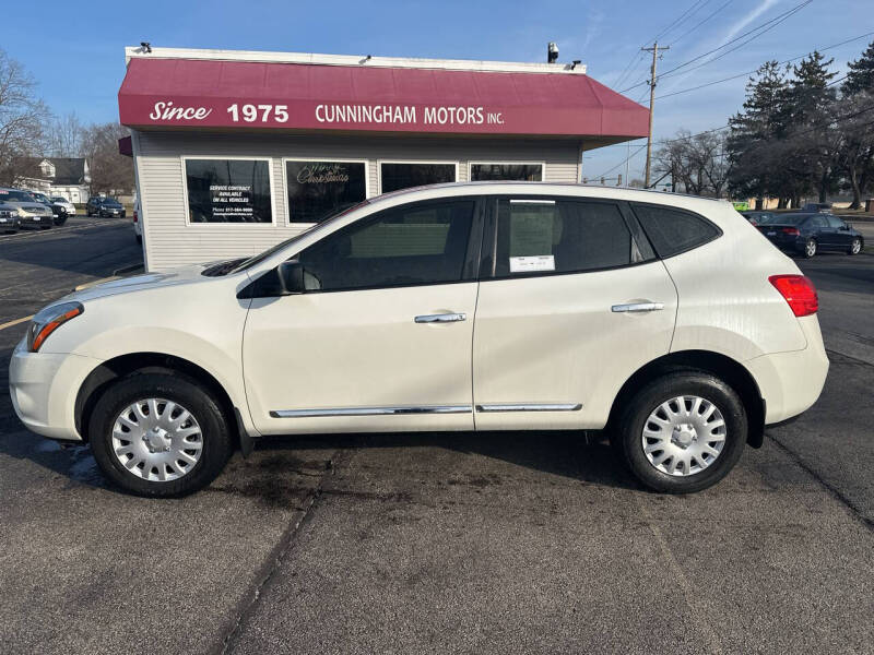 2015 Nissan Rogue Select S's photo