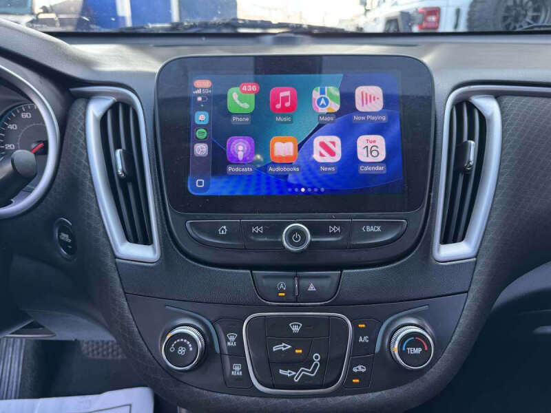 2022 Chevrolet Malibu LS