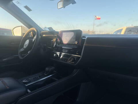 2023 Nissan Pathfinder Rock Creek