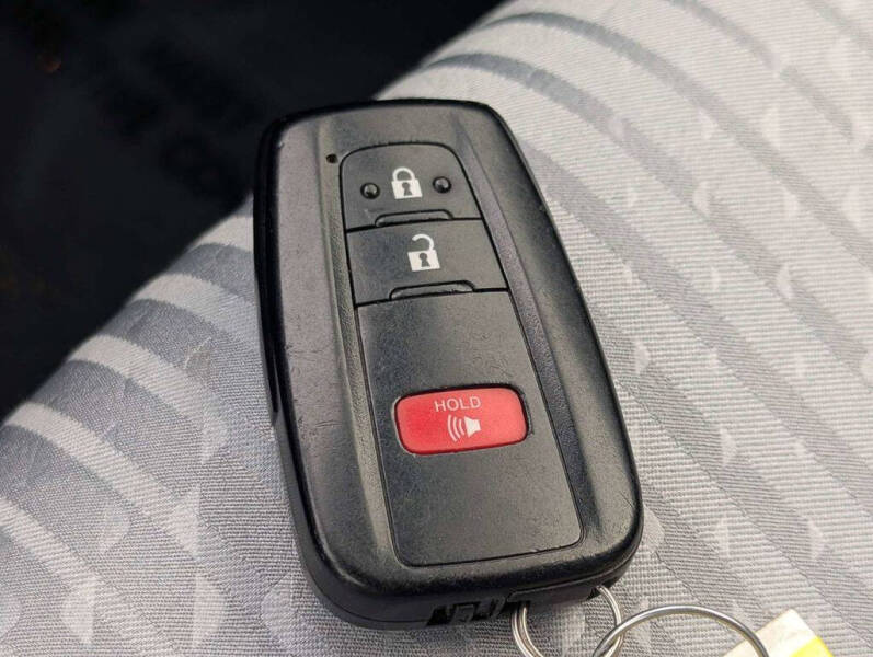 2017 Toyota Prius Three