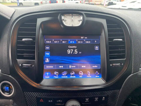 2012 Chrysler 300 SRT8