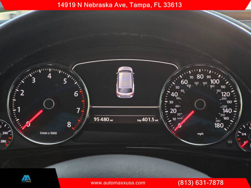 2017 Volkswagen Touareg V6 Wolfsburg