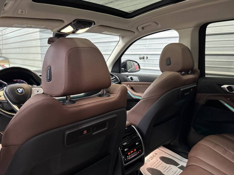 2019 BMW X7 xDrive40i