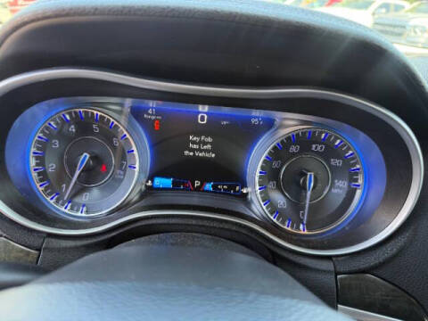 2016 Chrysler 300 C
