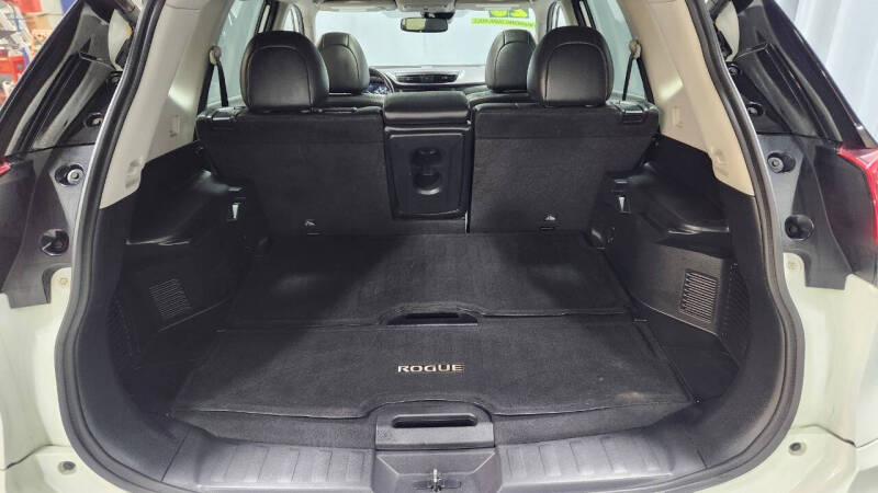 2020 Nissan Rogue SL