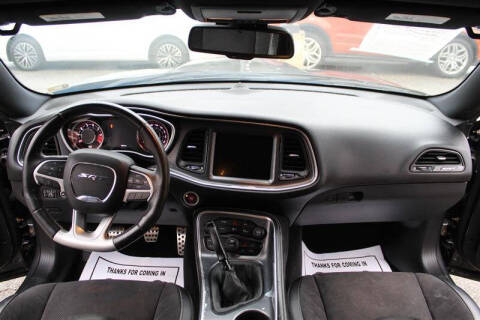 2015 Dodge Challenger SRT 392