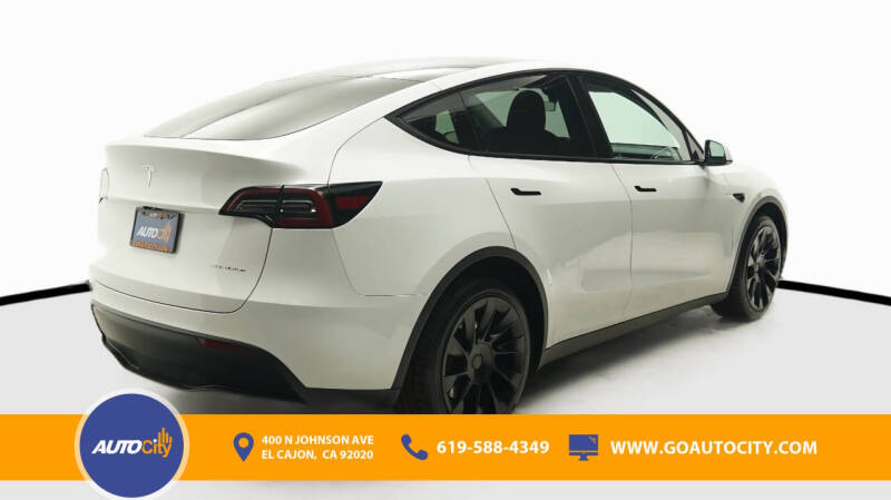 2024 Tesla Model Y Long Range