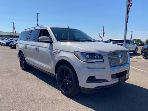 2023 Lincoln Navigator L Reserve