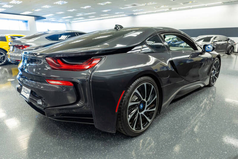 2015 BMW i8