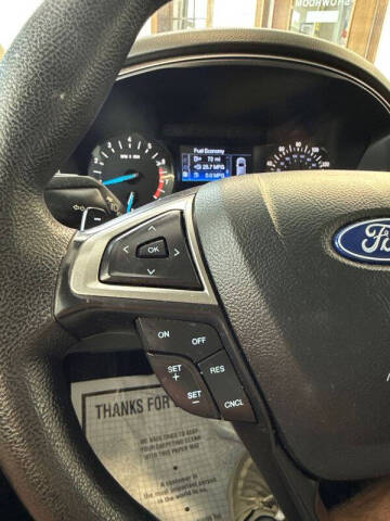 2018 Ford Fusion SE